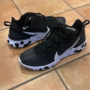Men’s size 9.5 Nike React Element 55 sneakers (used)